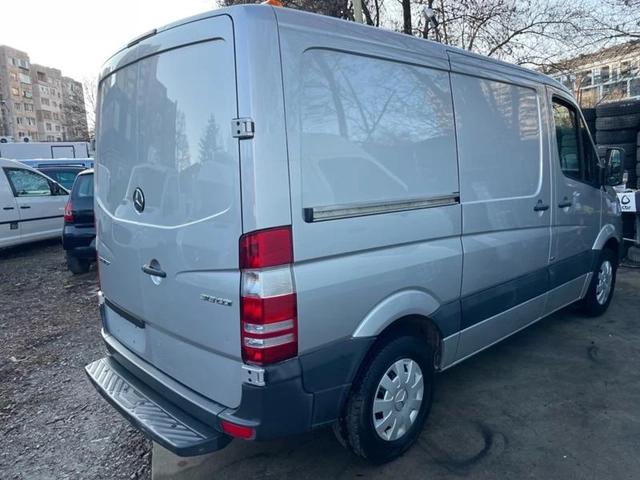 Mercedes-Benz Sprinter 313 CDi - автомобили, коли, обяви за нови и употребявани 5