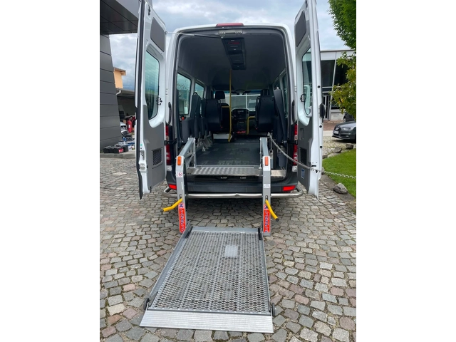 Mercedes-Benz Sprinter 8+ 1 - автомобили, коли, обяви за нови и употребявани 13