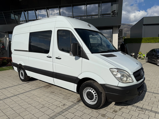 Mercedes-Benz Sprinter 315 CDI OM646 Климатроник - автомобили, коли, обяви за нови и употребявани 1