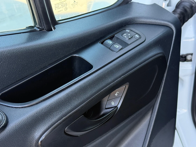 Mercedes-Benz Vaneo 2020г* 163к.с* 240.000КМ* ЛЕГЛО* - автомобили, коли, обяви за нови и употребявани 7