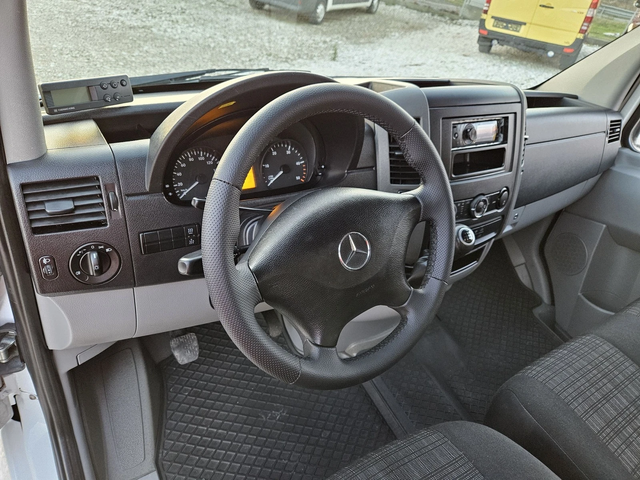 Mercedes-Benz Sprinter 316 ХЛАДИЛЕН - автомобили, коли, обяви за нови и употребявани 9