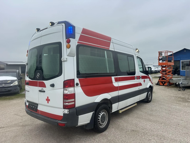 Mercedes-Benz Sprinter 316 - автомобили, коли, обяви за нови и употребявани 4