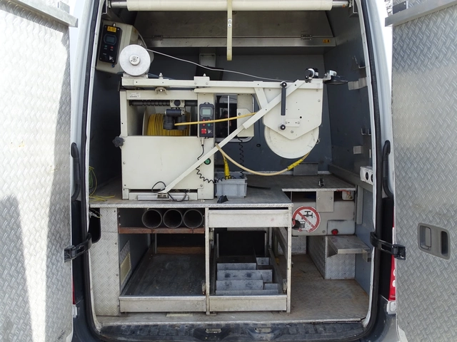 Mercedes-Benz Sprinter 316 БЕЗ ОБОРУДВАНЕТО В БУСА - автомобили, коли, обяви за нови и употребявани 8