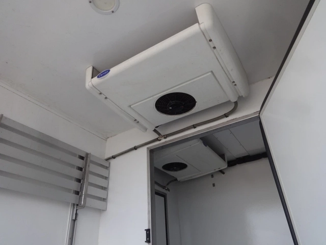 Mercedes-Benz Sprinter 316 БИТЕМПЕРАТУРЕН// - автомобили, коли, обяви за нови и употребявани 6