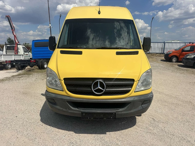 Mercedes-Benz Sprinter 318 - автомобили, коли, обяви за нови и употребявани 2