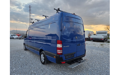 mercedes-benz-sprinter-319 - 2