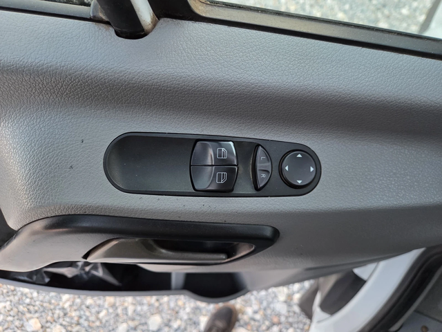 Mercedes-Benz Sprinter 319 CDI, Климатроник, Нави, Автомат, Ел врата - автомобили, коли, обяви за нови и употребявани 11