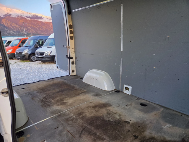 Mercedes-Benz Sprinter 319 CDI, Климатроник, Нави, Автомат, Ел врата - автомобили, коли, обяви за нови и употребявани 13