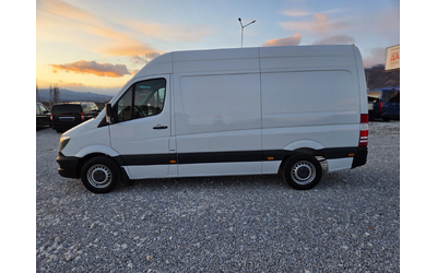 mercedes-benz-sprinter-319 - 1