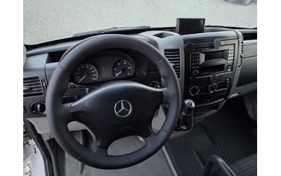 Mercedes-Benz Sprinter 319 CDI, Автомат, Климатик, Падащ борд - автомобили, коли, обяви за нови и употребявани 8