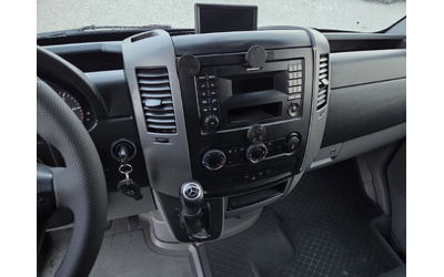 Mercedes-Benz Sprinter 319 CDI, Автомат, Климатик, Падащ борд - автомобили, коли, обяви за нови и употребявани 9