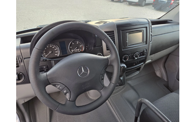 Mercedes-Benz Sprinter 319 CDI, Макси, Автомат, Две странични, Климатик - автомобили, коли, обяви за нови и употребявани 11