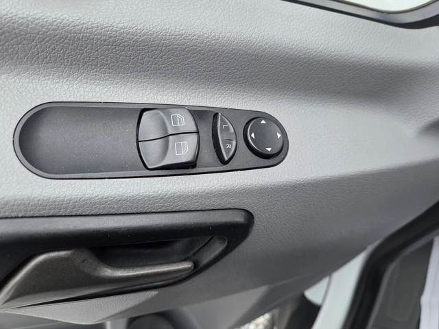 Mercedes-Benz Sprinter 319 CDI, Пътнически, 9 местен, Клима, Автомат - автомобили, коли, обяви за нови и употребявани 11