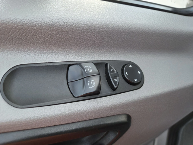 Mercedes-Benz Sprinter 319 CDI, Пътнически, 9 местен, Клима - автомобили, коли, обяви за нови и употребявани 10