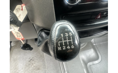 Mercedes-Benz Sprinter 319 - автомобили, коли, обяви за нови и употребявани 12