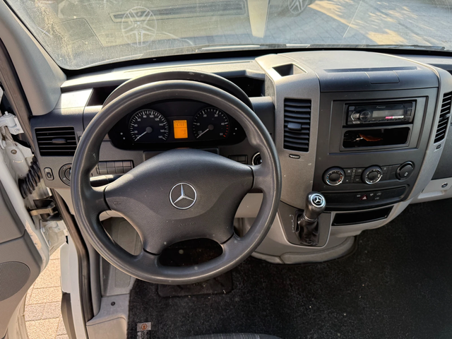 Mercedes-Benz Sprinter 313CDI 2 странични врати Клима Euro 5 - автомобили, коли, обяви за нови и употребявани 11