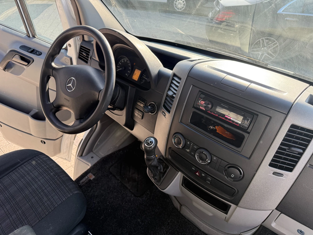 Mercedes-Benz Sprinter 313CDI 2 странични врати Клима Euro 5 - автомобили, коли, обяви за нови и употребявани 9