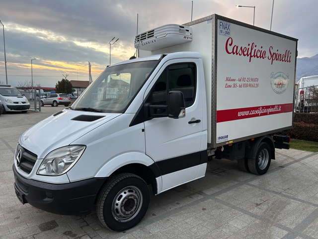 Mercedes-Benz Sprinter 413CDI до 3.5т. Хладилен + ток - автомобили, коли, обяви за нови и употребявани 2