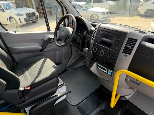 Mercedes-Benz Sprinter 313CDI 9-местен Клима Maxi + Рампа - автомобили, коли, обяви за нови и употребявани 7