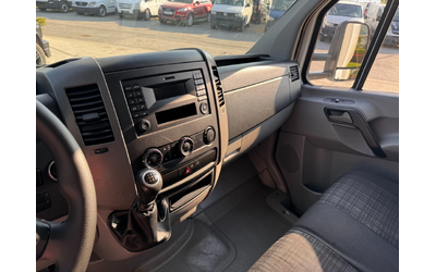 Mercedes-Benz Sprinter 513CDI до 3, 5т. 4, 28м. Клима + Падащ борд - автомобили, коли, обяви за нови и употребявани 11