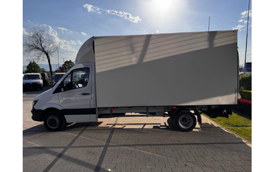 mercedes-benz-sprinter - 2