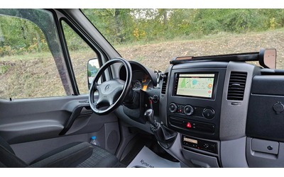 Mercedes-Benz Sprinter 411 2.2 Cdi КЛИМА/ПЕЧКА/СПЕЦИАЛЕН - автомобили, коли, обяви за нови и употребявани 9