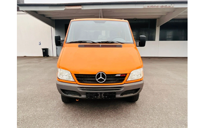 mercedes-benz-sprinter-411 - 2