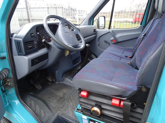 Mercedes-Benz Sprinter 412 ВЛЕКАЧ-* 3.5 т* 176000km - автомобили, коли, обяви за нови и употребявани 9
