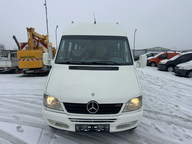 Mercedes-Benz Sprinter 413 - автомобили, коли, обяви за нови и употребявани 2