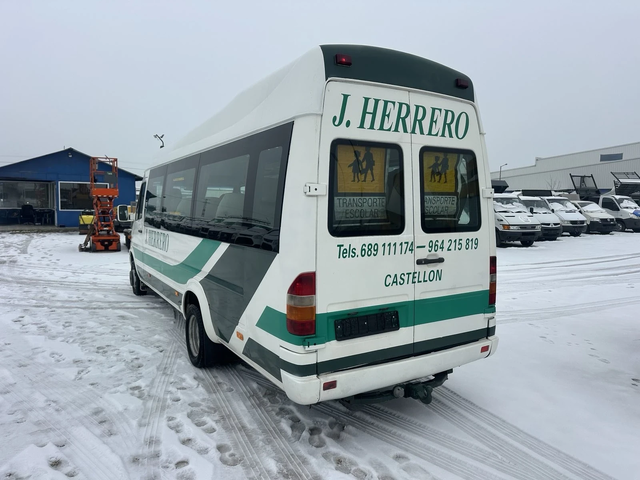 Mercedes-Benz Sprinter 413 - автомобили, коли, обяви за нови и употребявани 5