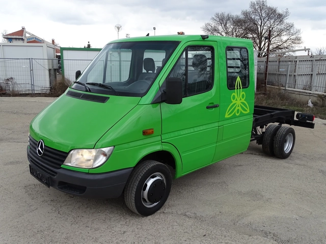Mercedes-Benz Sprinter 413 * * * ШАСИ * * * 7 места* * * - автомобили, коли, обяви за нови и употребявани 2