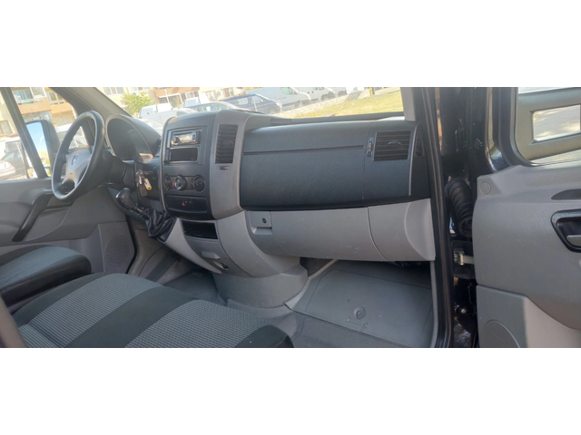 Mercedes-Benz Sprinter 416 2.2 CDI клима уникат - автомобили, коли, обяви за нови и употребявани 11
