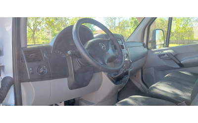 Mercedes-Benz Sprinter 418 3.0 cdi клима - автомобили, коли, обяви за нови и употребявани 9