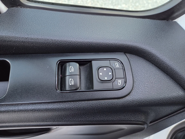 Mercedes-Benz Sprinter 516 CDI, Падащ борд, Климатик, До 3.5 тона - автомобили, коли, обяви за нови и употребявани 11