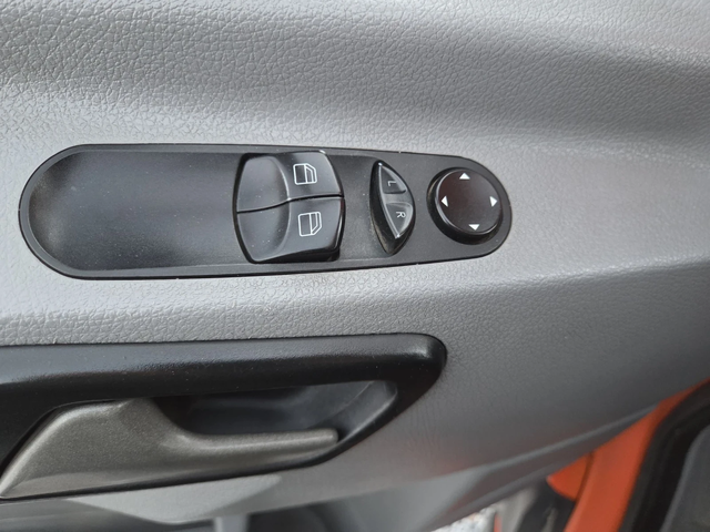 Mercedes-Benz Sprinter 516 CDI, Клима, Бордови, До 3.5 тона - автомобили, коли, обяви за нови и употребявани 11