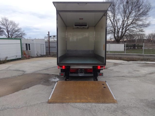 Mercedes-Benz Sprinter 516 хладилен+ борд Д-3.60 КАТ Б - автомобили, коли, обяви за нови и употребявани 8