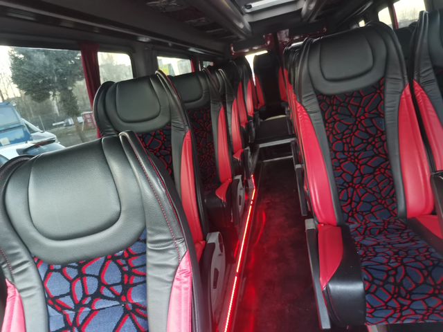 Mercedes-Benz Sprinter 518 3.0-АВТОБУС 22+ 1 МЕСТА - автомобили, коли, обяви за нови и употребявани 12
