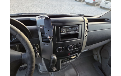 Mercedes-Benz Sprinter 518 Клима, До 3.5 тона - автомобили, коли, обяви за нови и употребявани 10