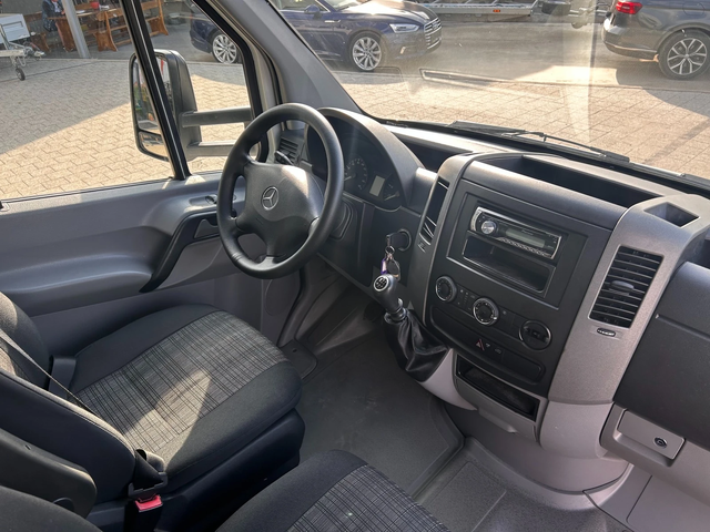 Mercedes-Benz Sprinter 519 CDI до 3, 5т 4, 26м. Клима EURO 6 - автомобили, коли, обяви за нови и употребявани 9