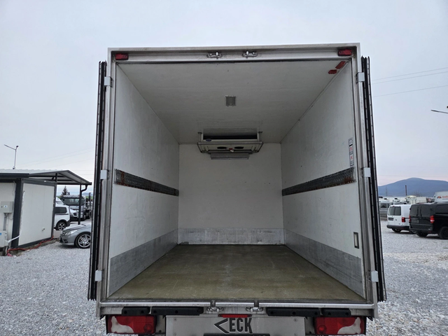 Mercedes-Benz Sprinter 519 CDI, Хладилен, До 3.5 тона, Ток, Клима - автомобили, коли, обяви за нови и употребявани 9