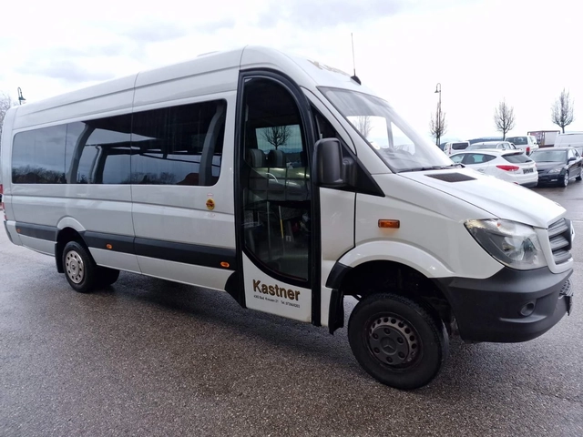Mercedes-Benz Sprinter 519 CDi - автомобили, коли, обяви за нови и употребявани 0