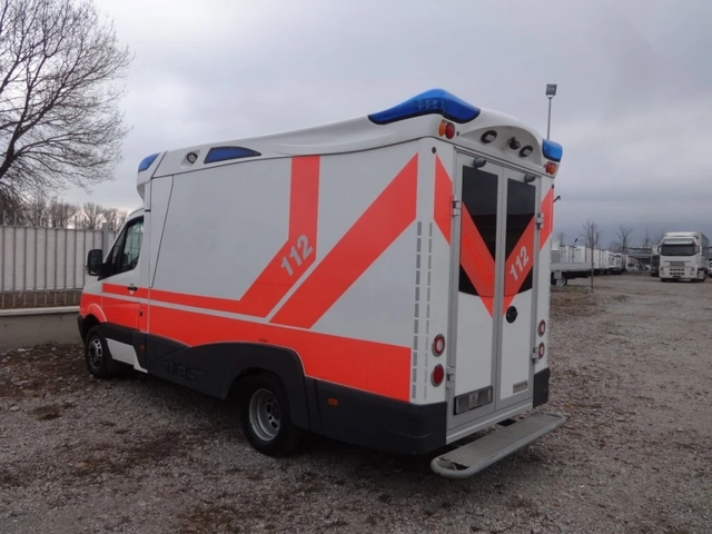 Mercedes-Benz Sprinter 519CDI - автомобили, коли, обяви за нови и употребявани 2
