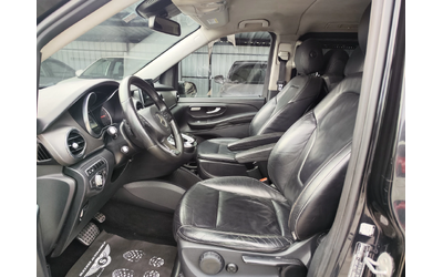 mercedes-benz-v-220 - 4