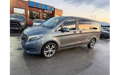mercedes-benz-v-220 - 2