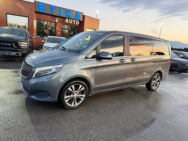 Mercedes-Benz V 220 ПРОДАДЕНА !!! - автомобили, коли, обяви за нови и употребявани 2