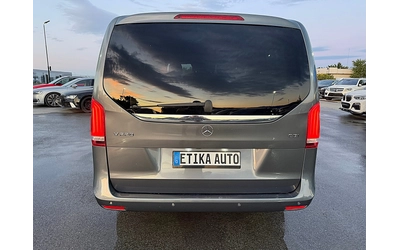 mercedes-benz-v-220 - 5