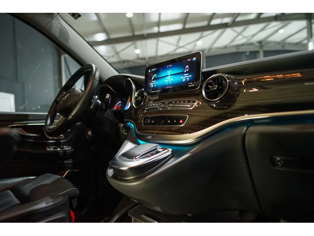 Mercedes-Benz V 300 D 7+ 1 LONG FULL AMG LINE BURMEISTER ЛИЗИНГ 100% - автомобили, коли, обяви за нови и употребявани 12