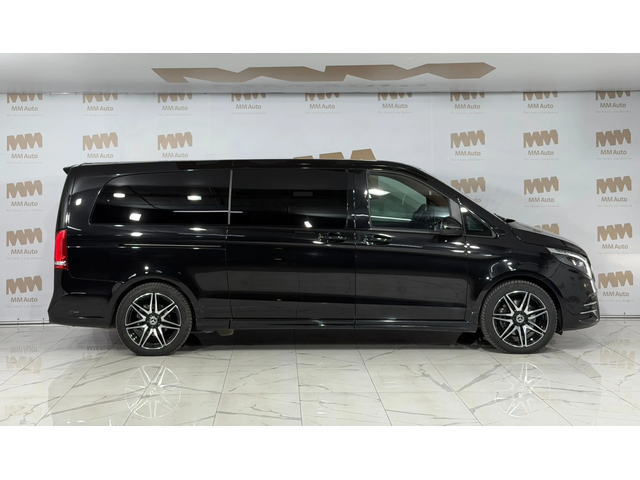 Mercedes-Benz V 300 AMG* 4Matic* Luxury* VIP* TV - автомобили, коли, обяви за нови и употребявани 1