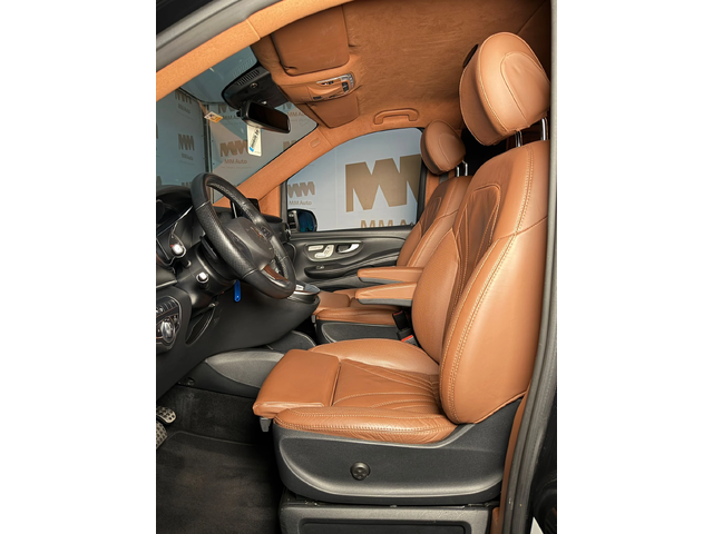 Mercedes-Benz V 300 AMG* 4Matic* Luxury* VIP* TV - автомобили, коли, обяви за нови и употребявани 7