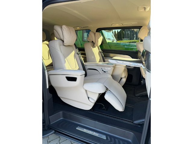 Mercedes-Benz V 300 d* Extralang* 4Matic* Airmatic* VIPSeats* Exclusiv - автомобили, коли, обяви за нови и употребявани 6